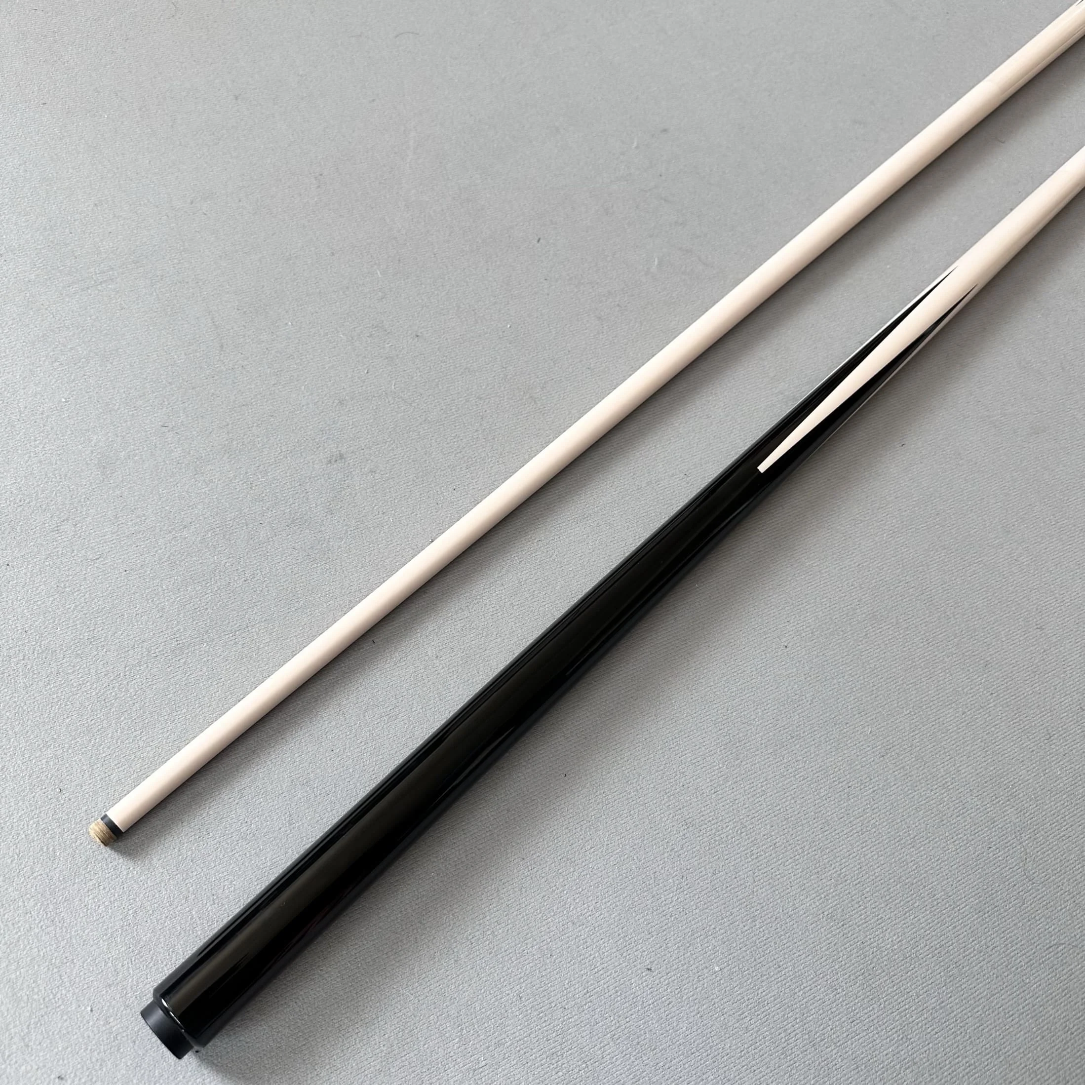High carbon content 1/2 split black 8 box set small head 9.5 mm g billiard cue carbon fiber shaft
