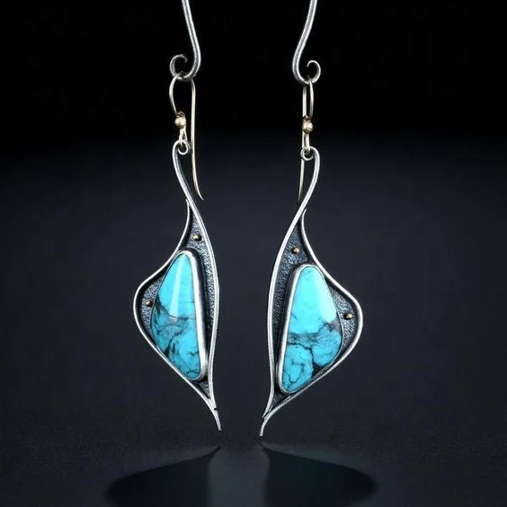 
Creative Cygnet Inlaid With Turquoise Luxury Plated With 925 Ancient Silver And 14k Gold Color Separation Earrings 