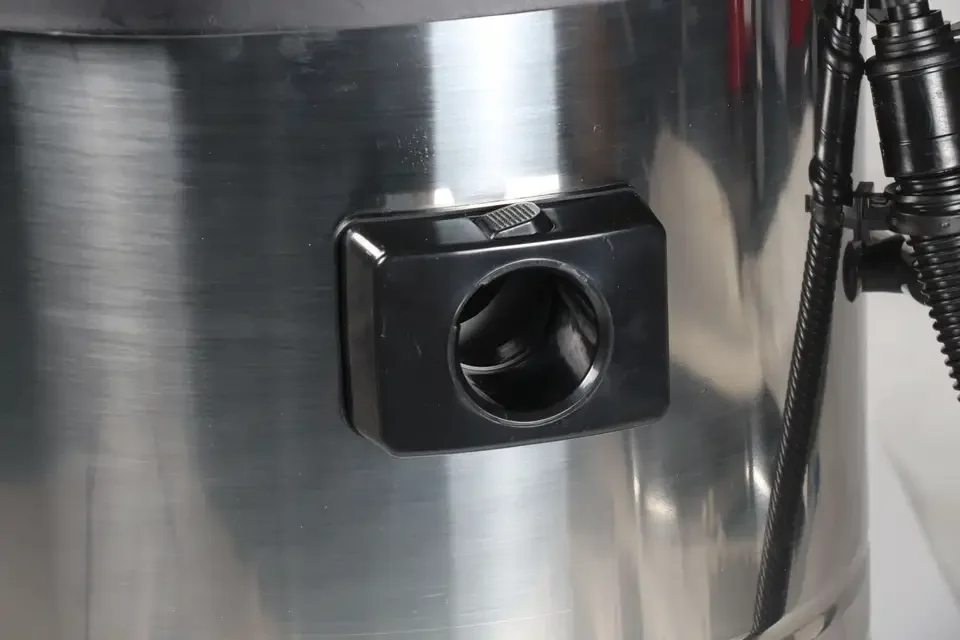 high quality Stainless Steel Water tank  Wet And Dry Vacuum Cleaner For Car cleaning equipment  machine 30L 1500W