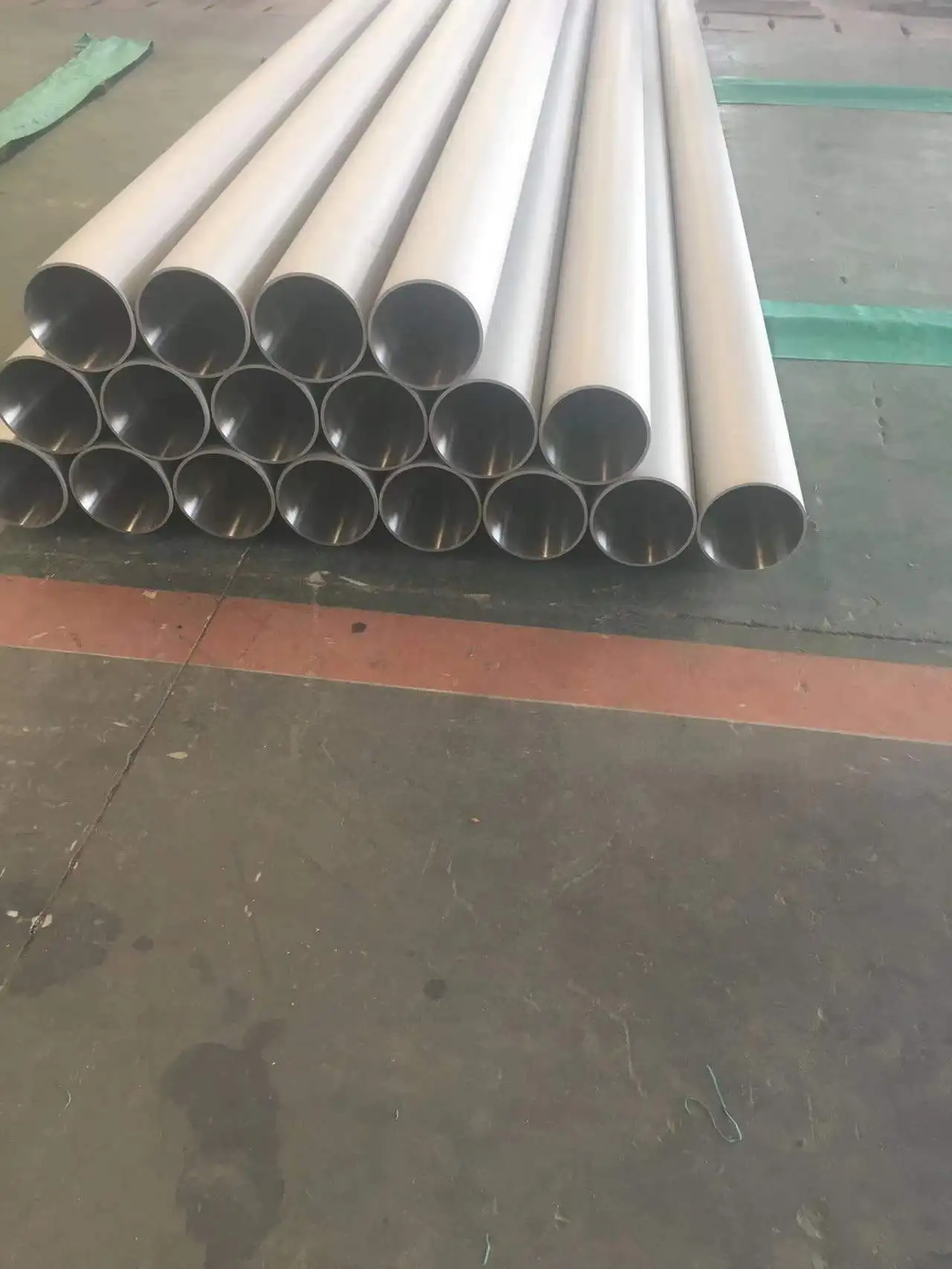 High quality seamless nickel alloy pipes