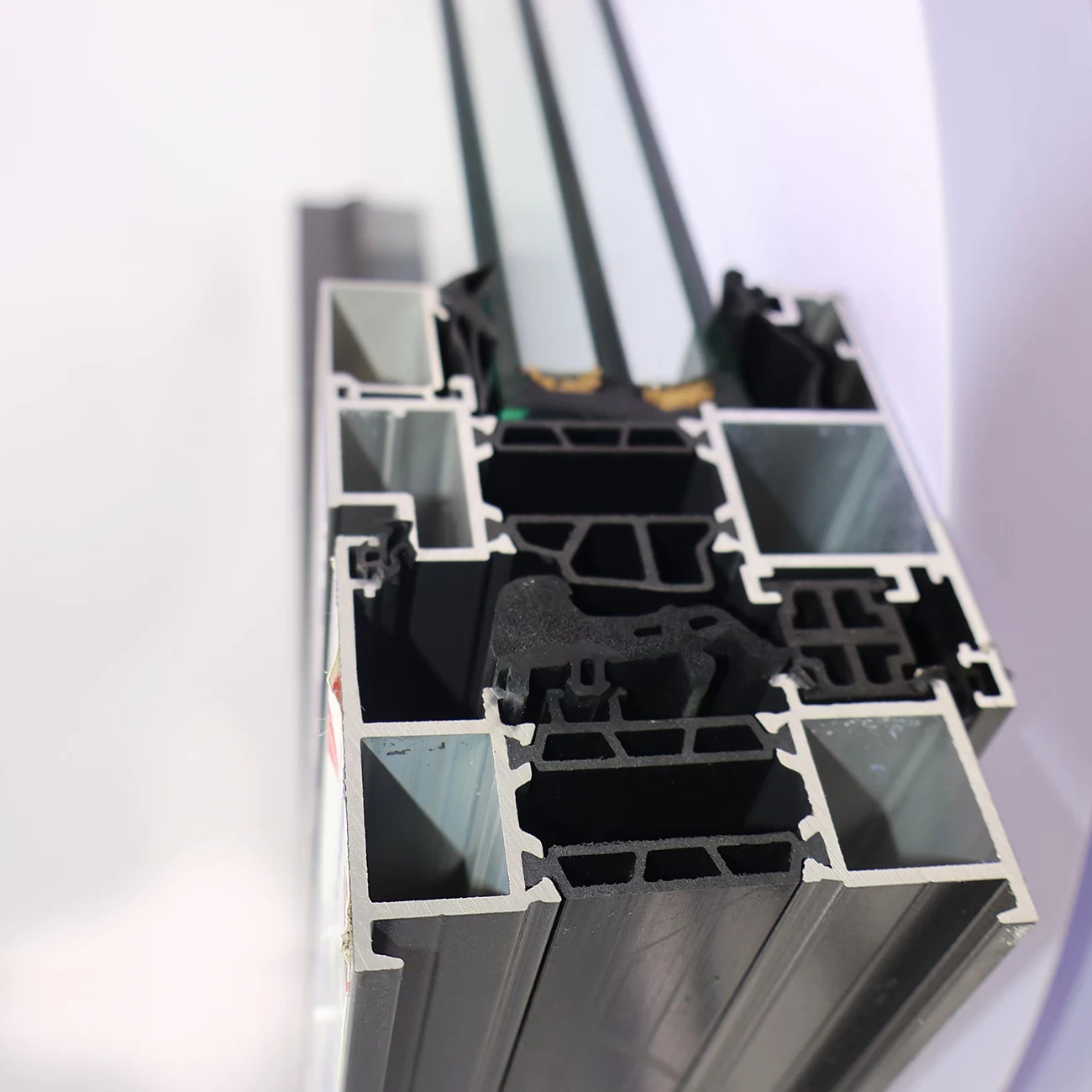 China Factory Directly Thermal Break Low-e Powder Coated Black Aluminium Windows Custom Casement Aluminum Window Glass Window