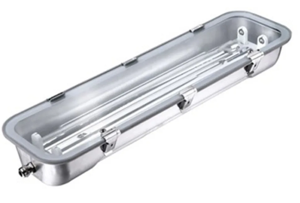 Chinese Factory Stainless Steel Triproof 2*18 Polycarbonate Tri-Proof Glass Led Light Linear At Good Price