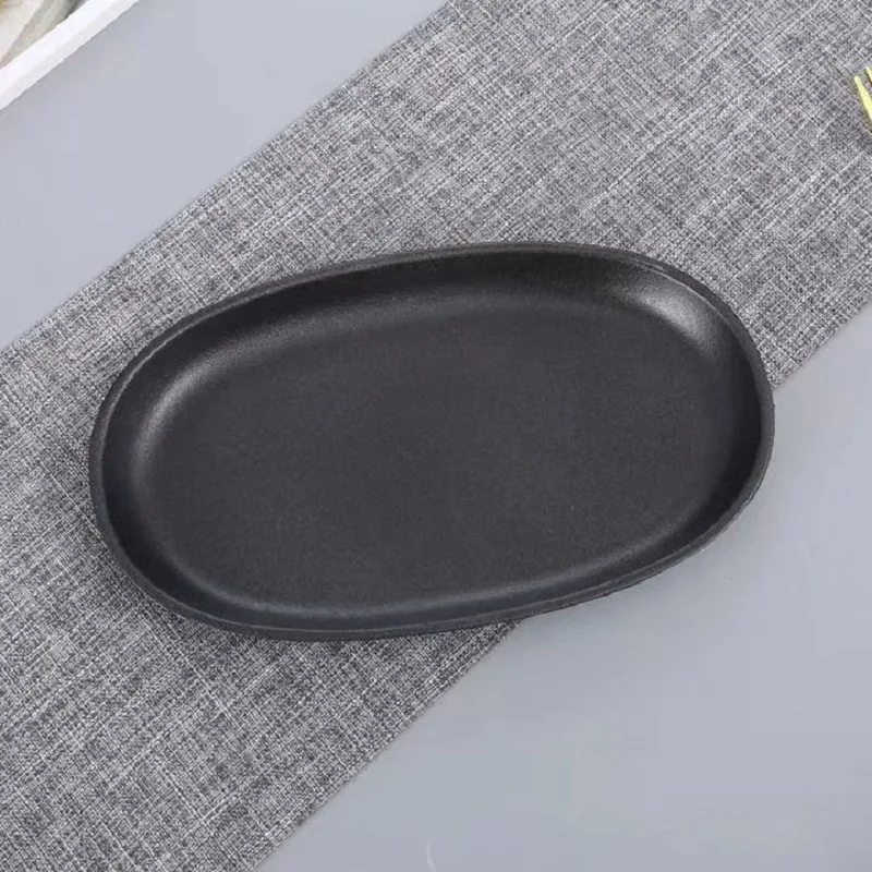 Cast iron western steak pan Iron plate roast pig iron barbecue plate uncoated non-stick oval with wooden iron fork