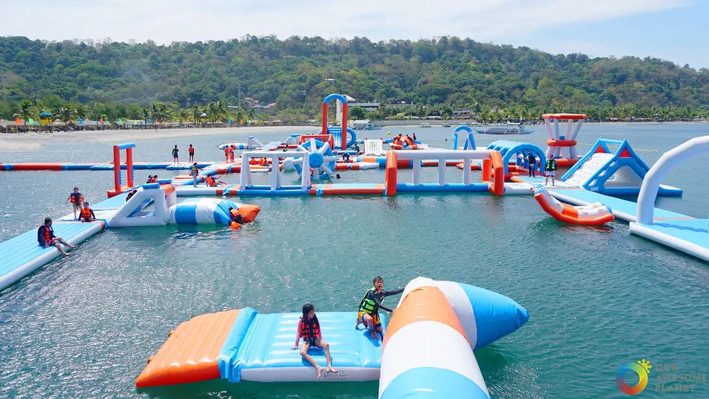 XZ OEM ODM Factory High Quality Water Pool sea inflatable banana boat For Sale
