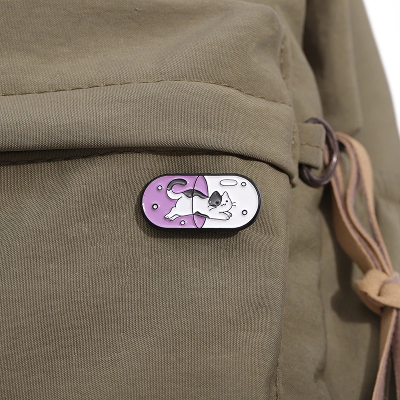 10 Styles Cartoon Funny Pharmacy School Survivor Metal Pins Custom Cat Happy Chill Pill Brooch Medical Enamel Lapel Badges Pin