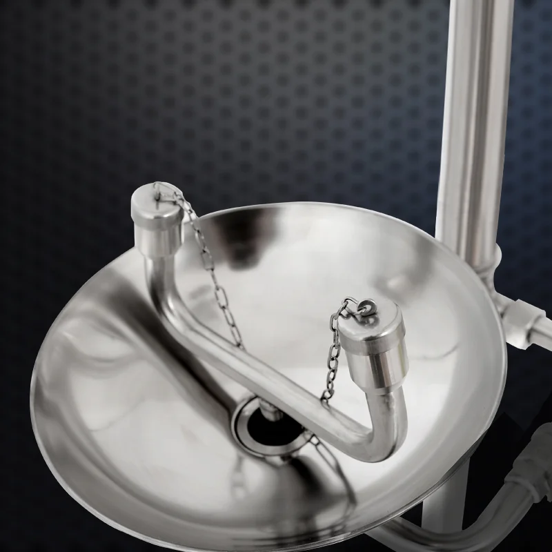 
double nozzle emergency safety shower and eye washer 