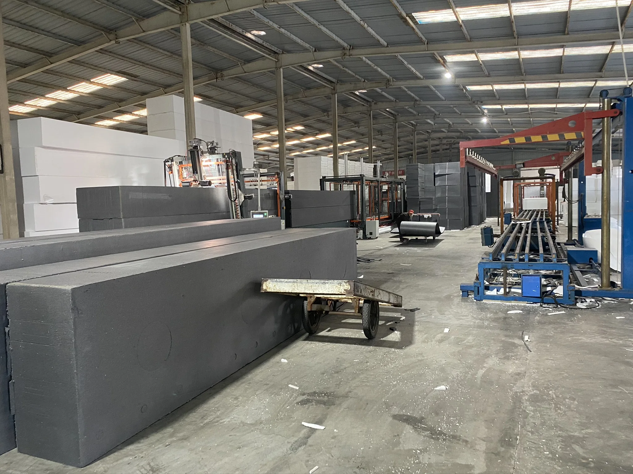 Graphite EPS Factory direct supplier laminated integrated EPS insulation module material for sale