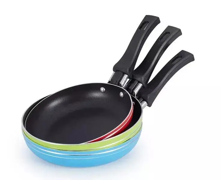 Huochu Cheap Price 12 CM Pressed Nonstick Aluminum Mini Egg Frying Pan for Home Kitchen Cooking