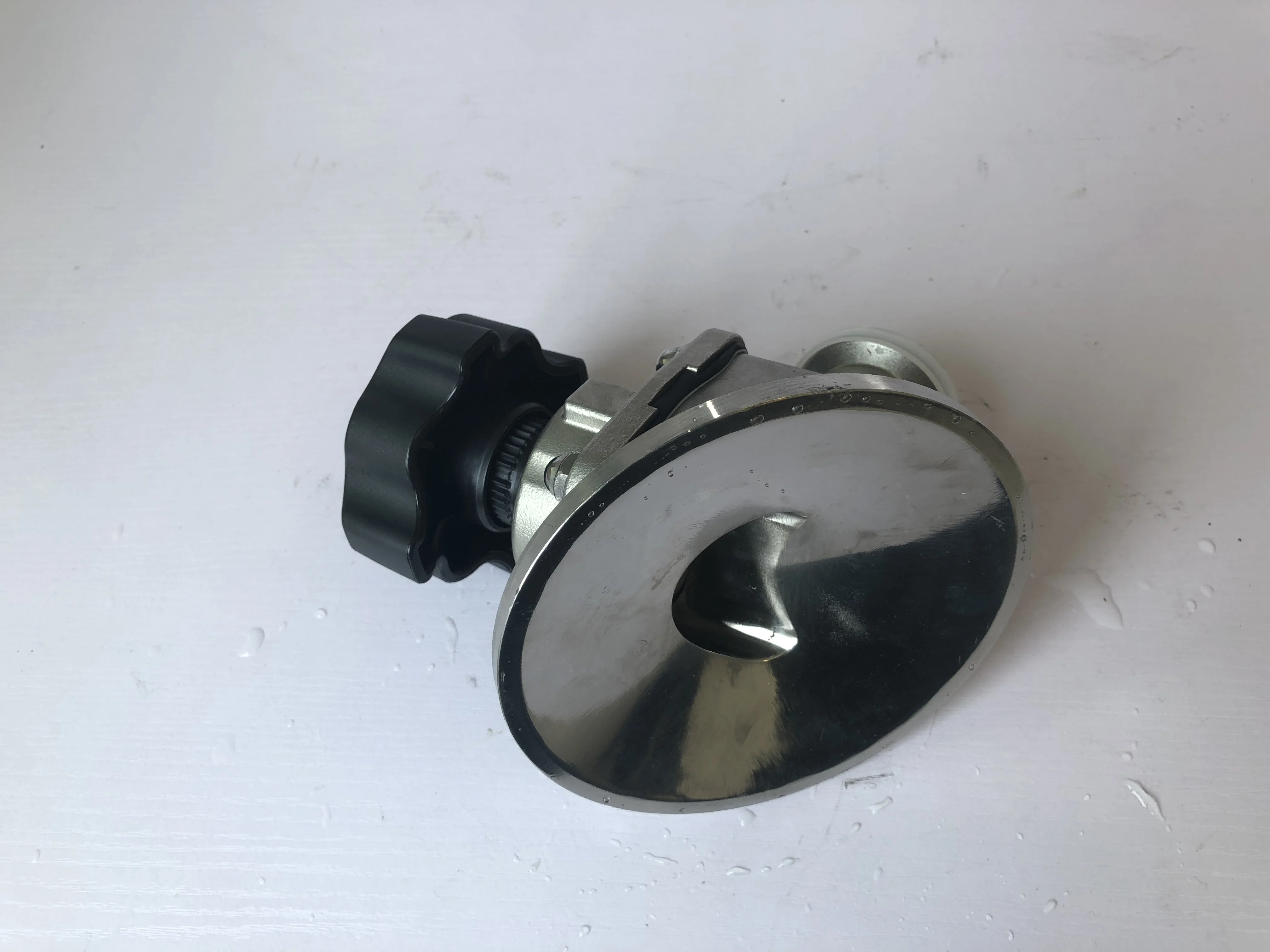 SS316L/SS304 Sanitary Manual/Pneumatic Control Tank Bottom Seat Valve Manufacturer