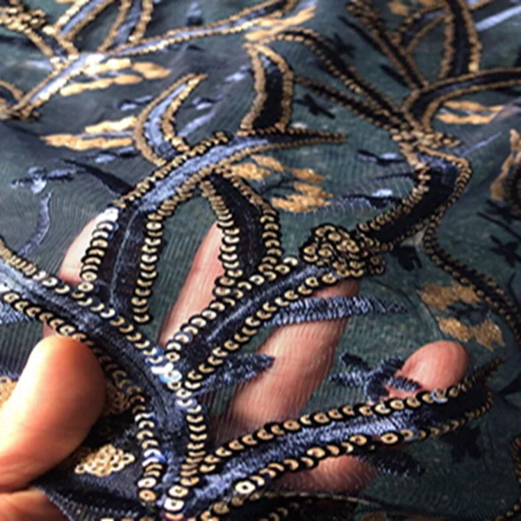 china manufactory 10 years experience metallic knitted sequin tulle metallic fabric