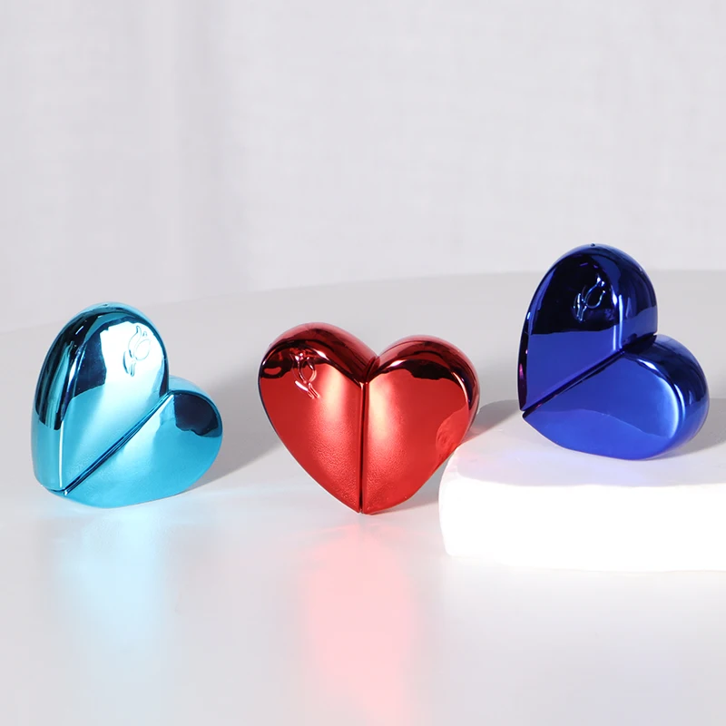 Custom colorful electroplate plastic case 25ml mini heart shaped refillable spray perfume bottle