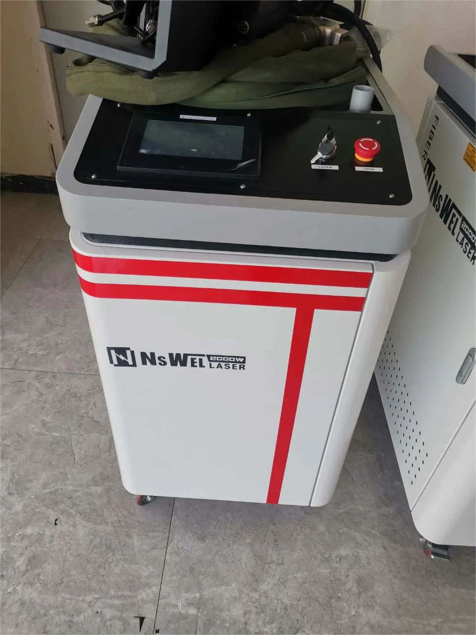 BL CNC LCW1500 II HOT Golden welding and cleaning  laser machine for stainless steel carbon aluminium