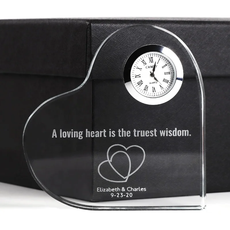 Wedding Favors Gifts Crystal Heart Shape Clock Custom Logo Crystal Table Clock Wedding Souvenirs For Guests