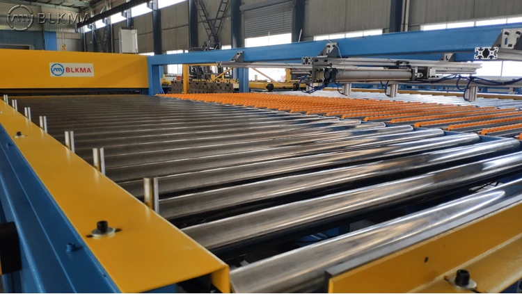 HVAC air duct making manufacturing machine / auto duct line pipe making machine