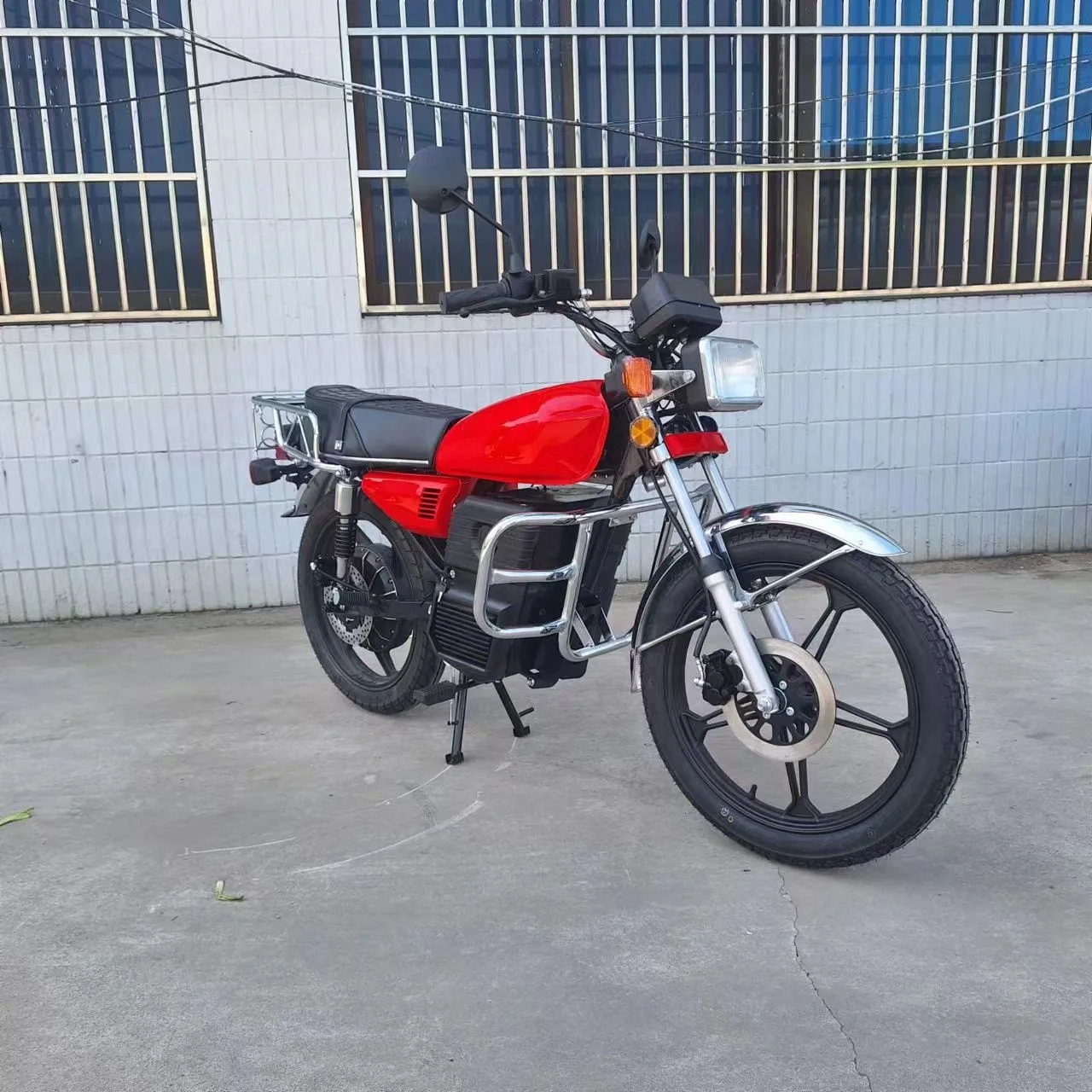 2024 Электрический мотоцикл E-bike классический CG литиевая батарея 2000W 72V30A