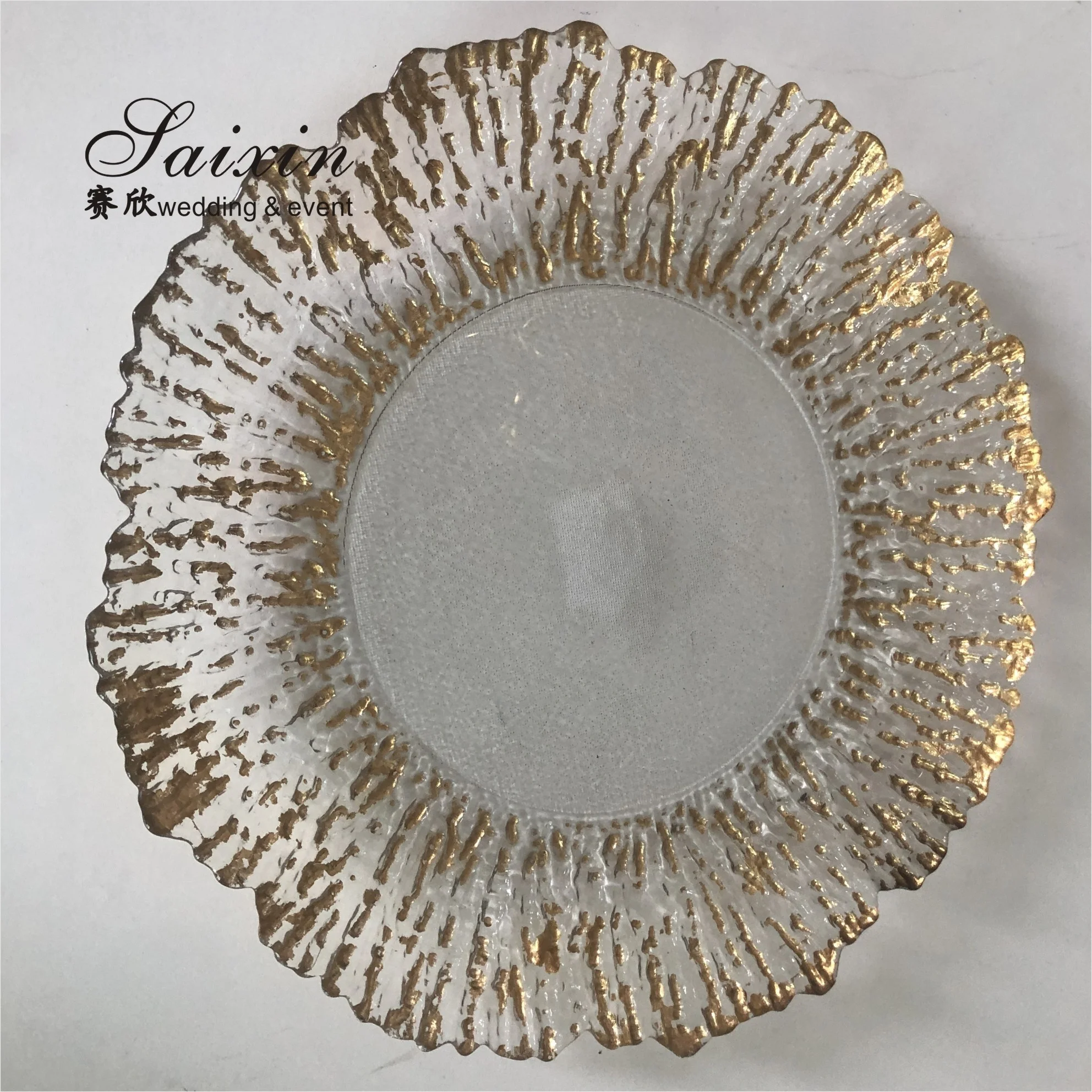 China factory hot sale gold rim glass charger dish for Restaurants