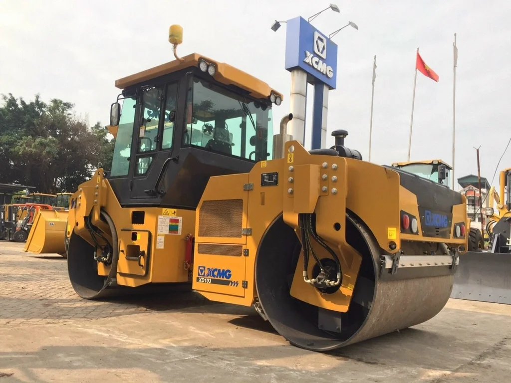 Small Hydraulic Vibratory 10 Ton Mini Road Roller XD103 for Sale