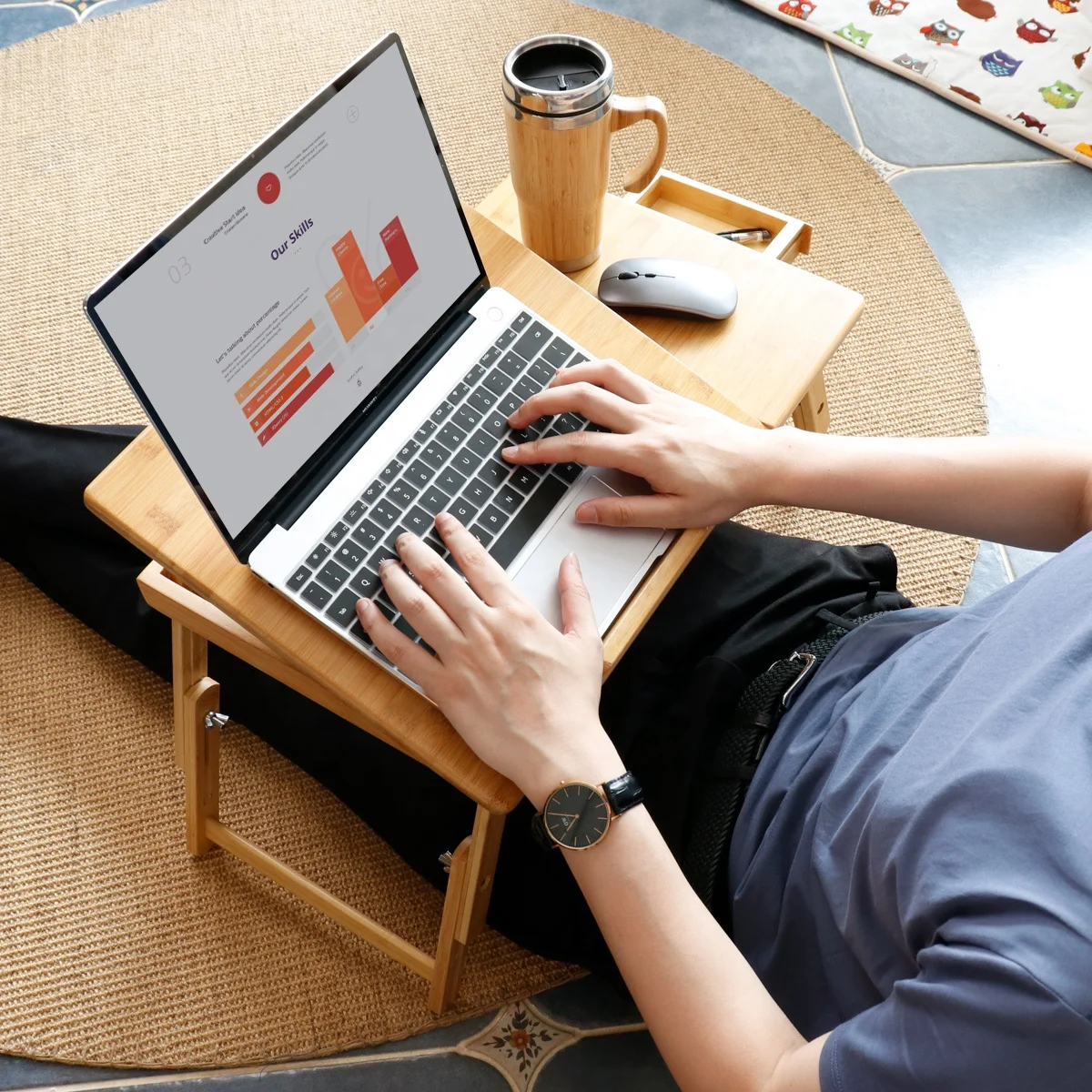 Portable adjustable height computer laptop table Folding bed Laptop Desk with adjustable leg