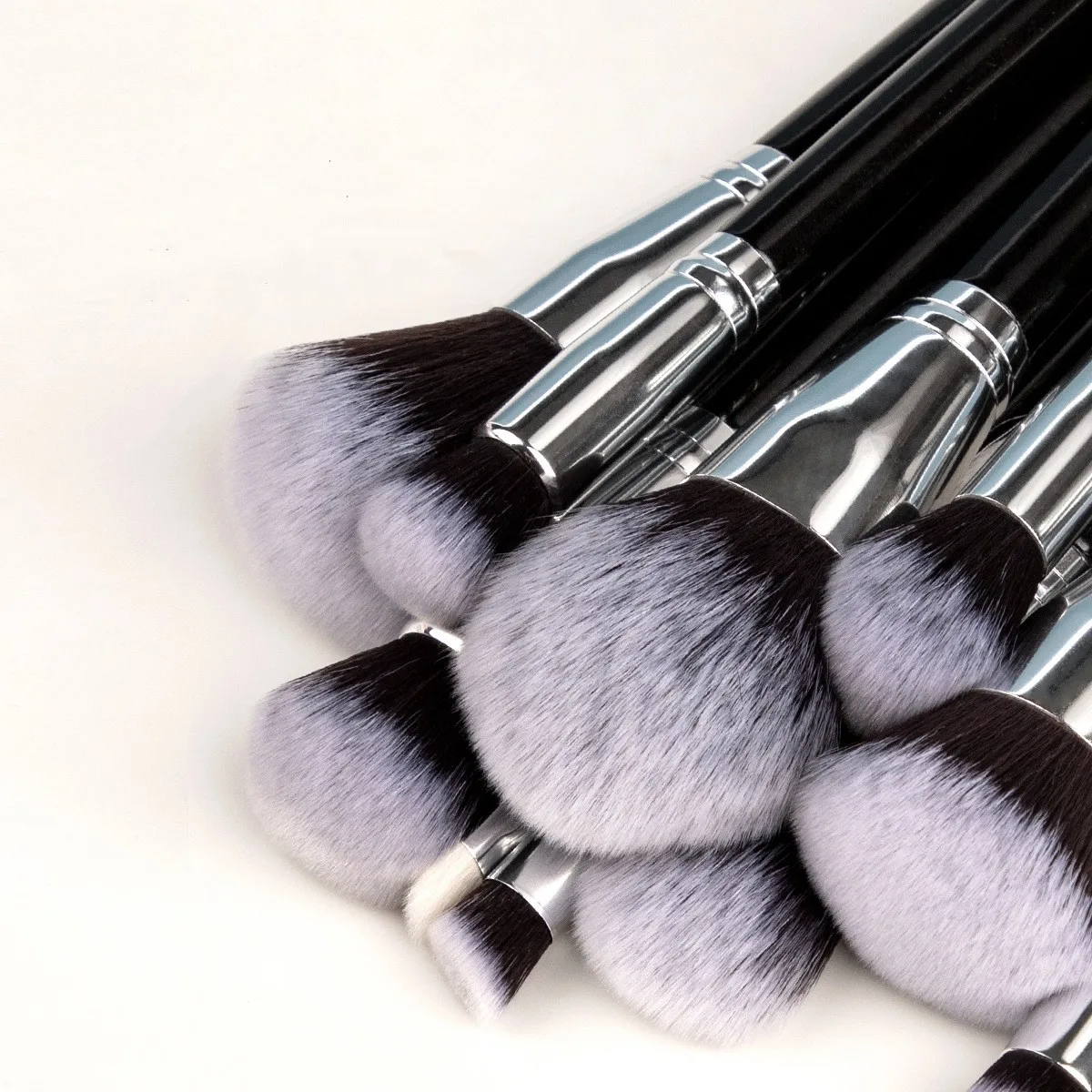 Factory Manufacture 40 Pieces Make Up Brush Set Professional Beauty Makeup Tools Make Up Brush Set