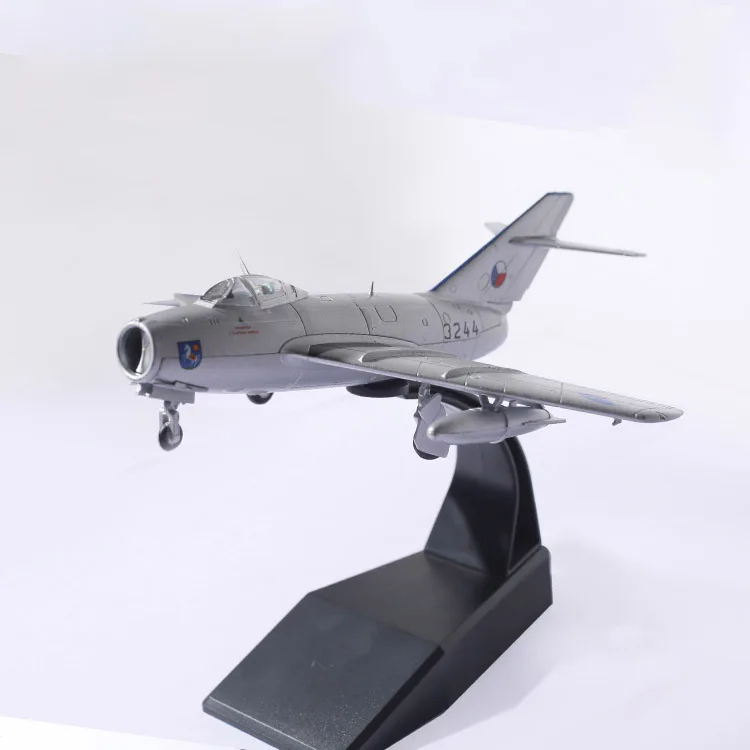 High Density Mini Scale Aircraft Military Plane Model For Furniture Decoration
