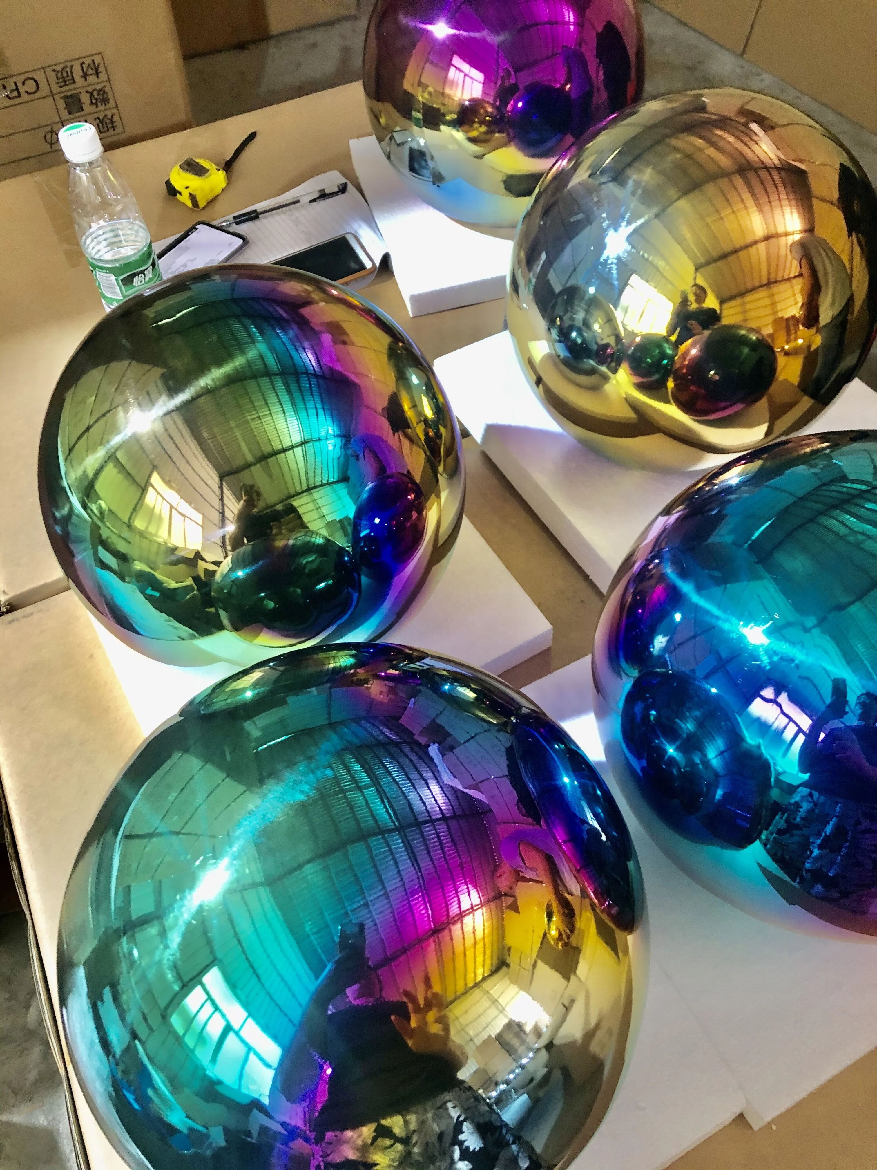 High Quality Mirror Polished Hollow Stainless Steel Polished Reflective Ball Sphere Metal Craft Metal Statue Metal Sculpture