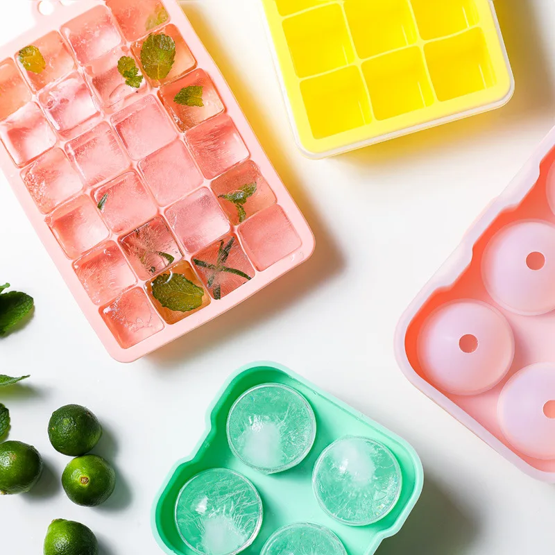 Customized New Popular Reusable 24 Grid Easy-release Flexible Silicone Ice Cube Mold Trays