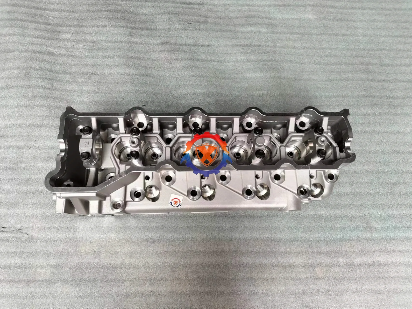Cylinder Head ME193804 ME202621 for Engine 4M40 4M40T Engine Cylinder Head