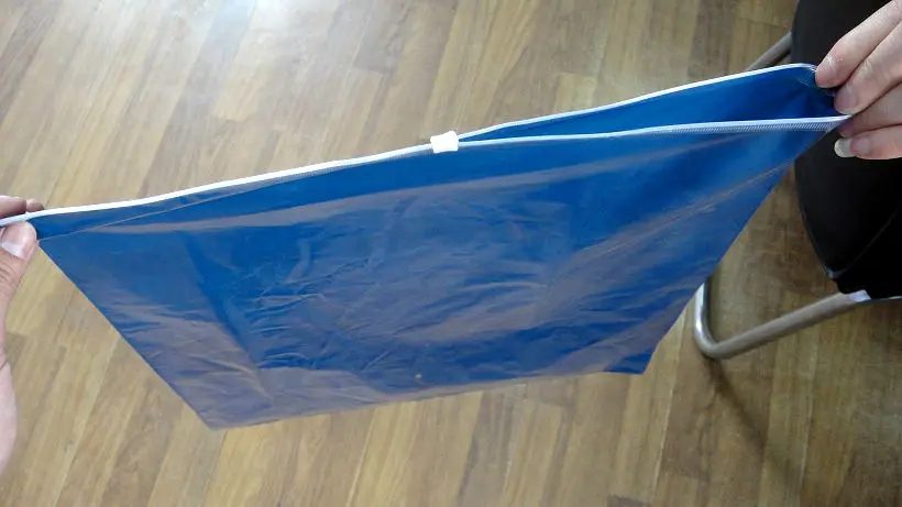 Non woven zip bag making machines/machinery