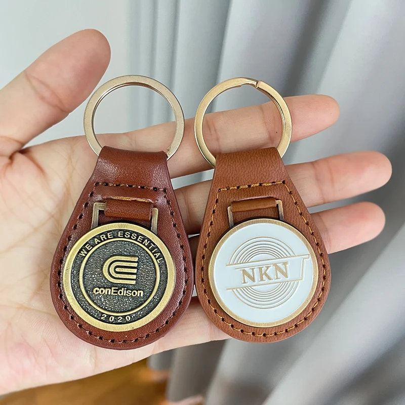 Cheap Price High Quality Small Minimum Quantity Fashion Leather Keychain Customized Logo Keychain PU Leather Keychain