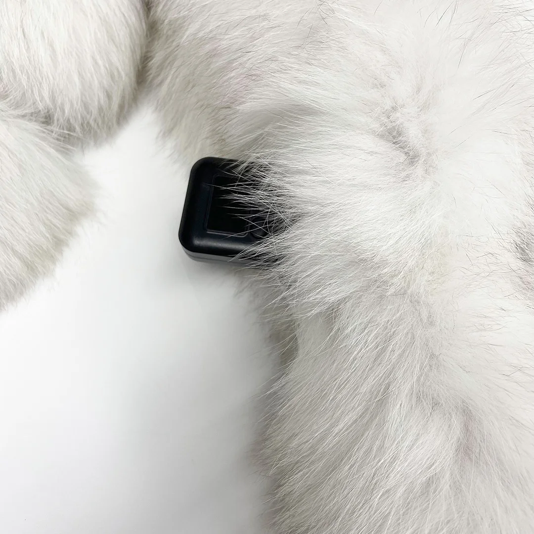 Cheap wholesale women winter short cropped fur hood jacket fox fur coat