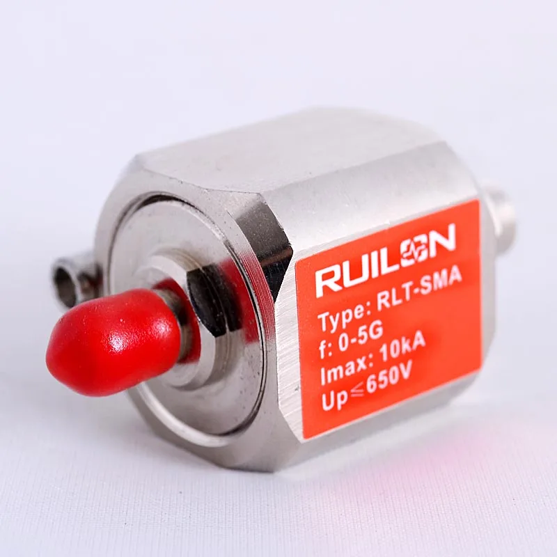 Signal lightning protection device for RF Equipment