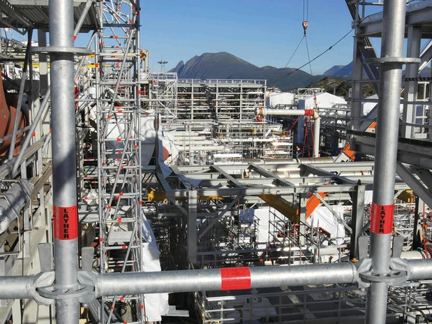 Professional Galvanized Steel and Aluminum Mobile Scaffolding Platform for Construction and Building Loading