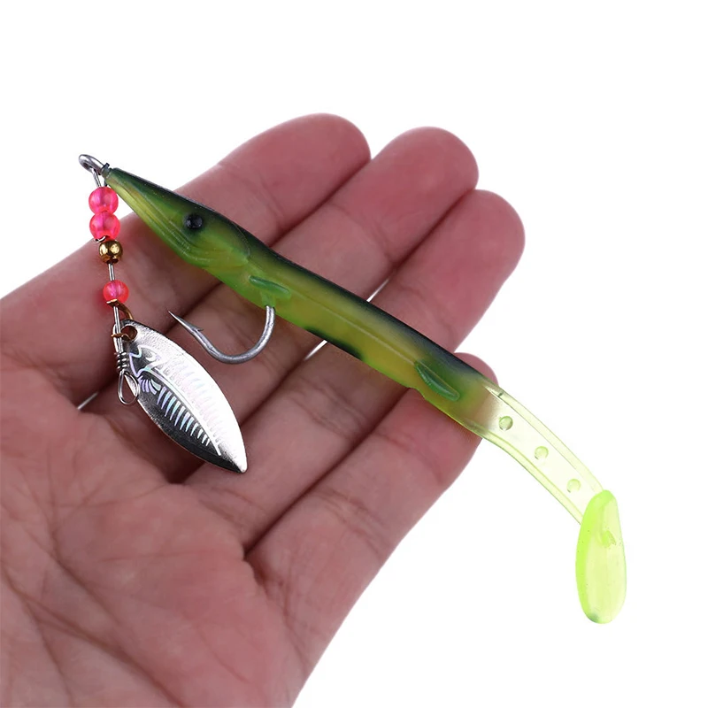 WEIHE 11.5cm 6.2g artificial soft fishing lure pvc fishing bait with hook and spoon