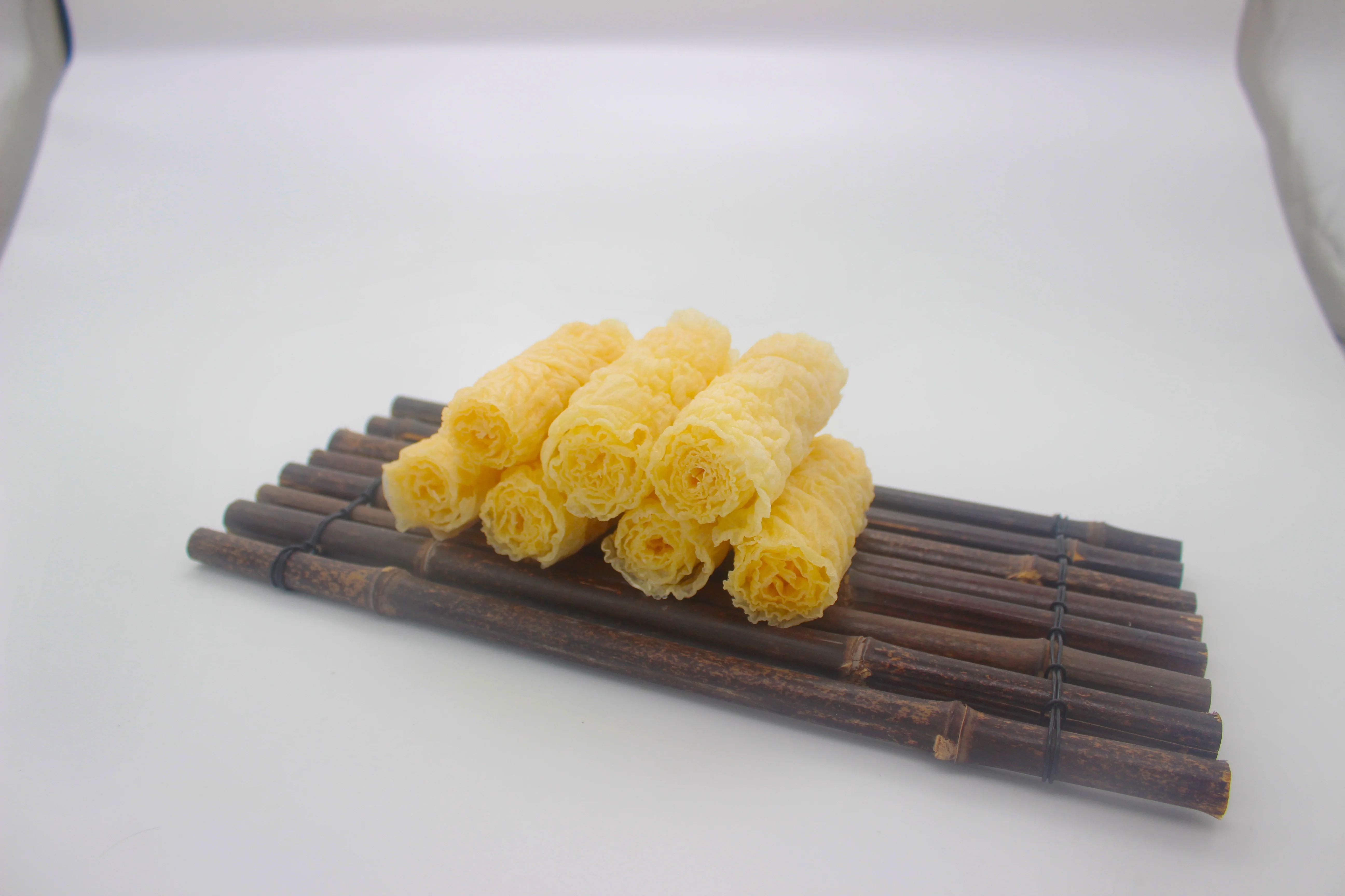 FRIED BEAN CURD SKIN Feel every detail of the ingredients