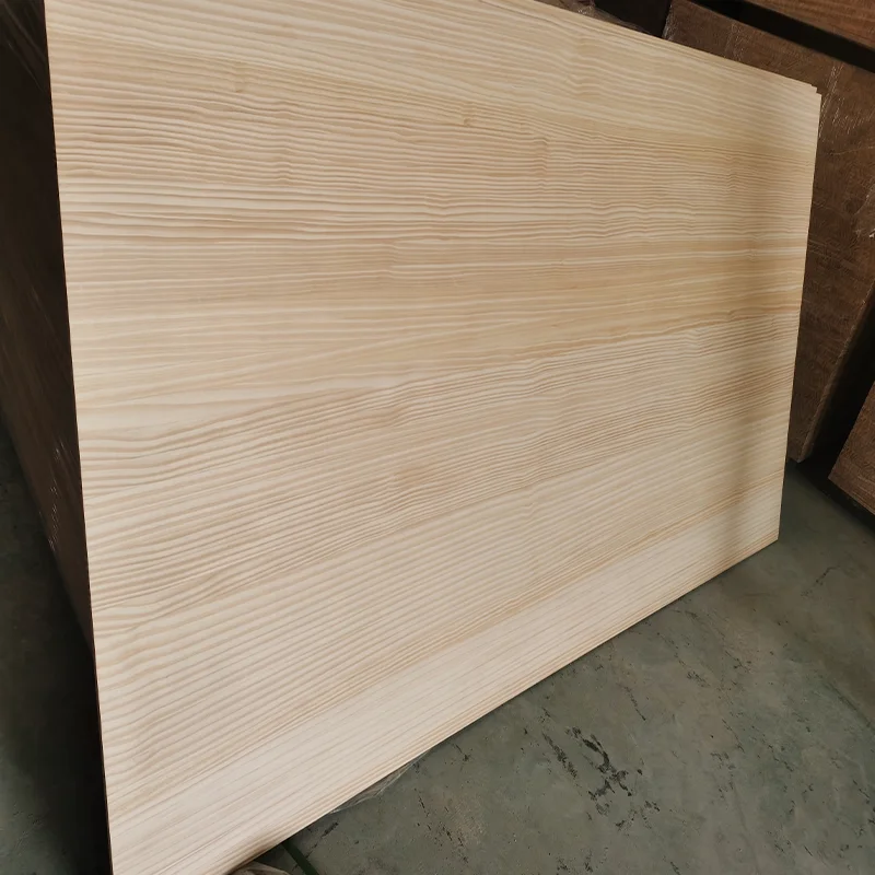 Cheap Price Solid Wood New Zealand Pine Timber Planks for Furniture