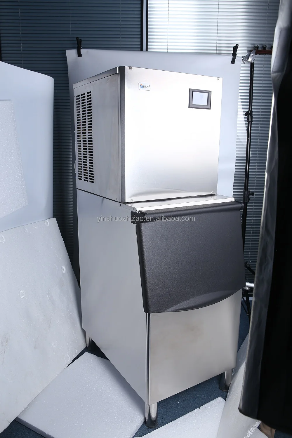 Automatic Clear Cube Ice Maker Machine Commercial ice machine for Cold Drink and Winner