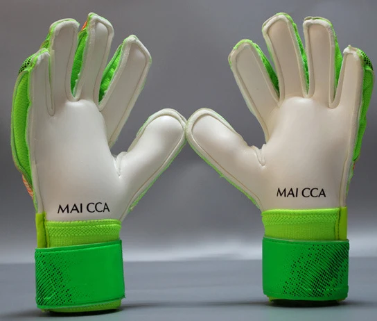 Premium Kids Super Grip Wear Resistant Flexible 4mm Latex Fingersave Protective Soccer Goalkeeper Gloves