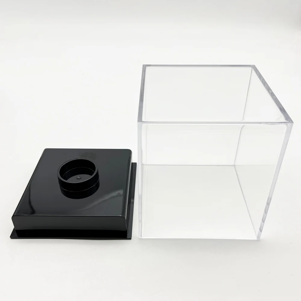 wholesale Acrylic clear Counter top Baseball Cube Display box Case baseball holder