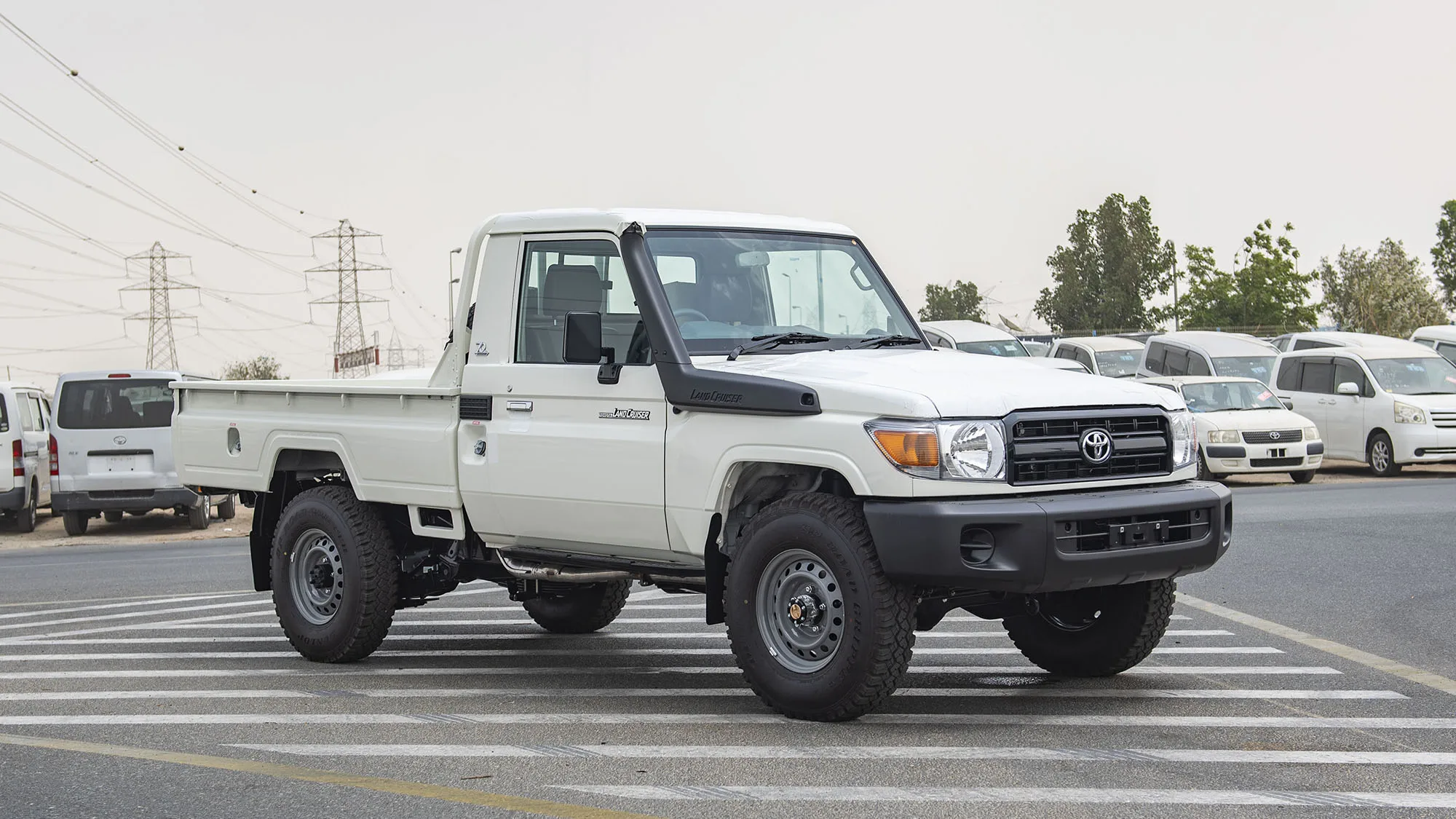 MINT USED  2019-2023 Land Cruiser 79 Single Cab 4.2D MT 2024 Car RHD/LHD READY TO DELIVER TO DOOR