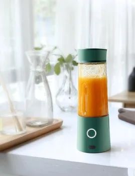 7.4v Portable blender new design mini size electric mixer personal portable wireless hand juicer