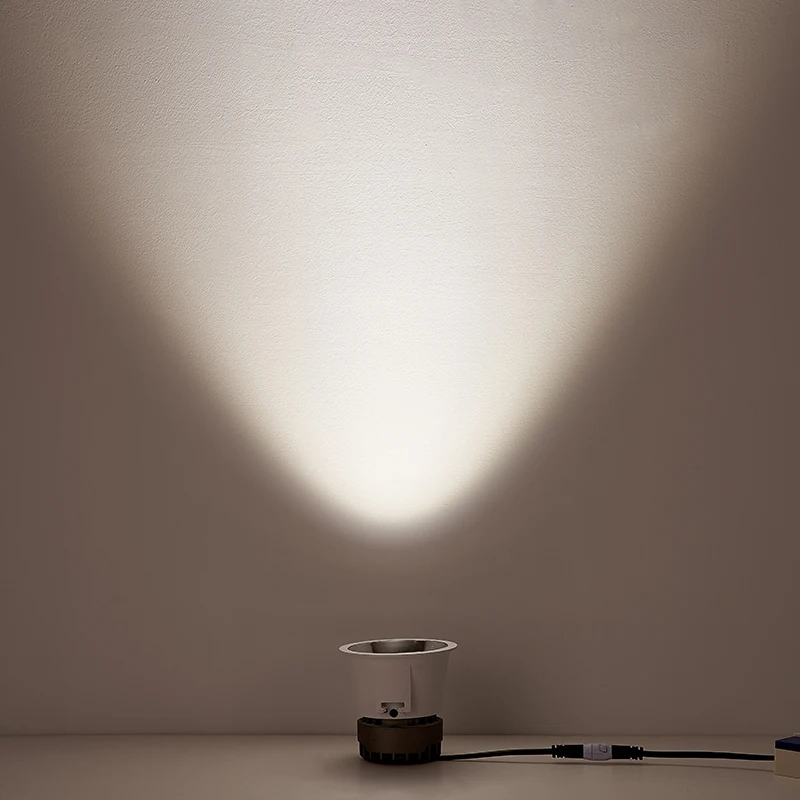 Hotel housing adjustable10w Ip44 waterproof dimmable smart anti glare recessed downlight led spotlight