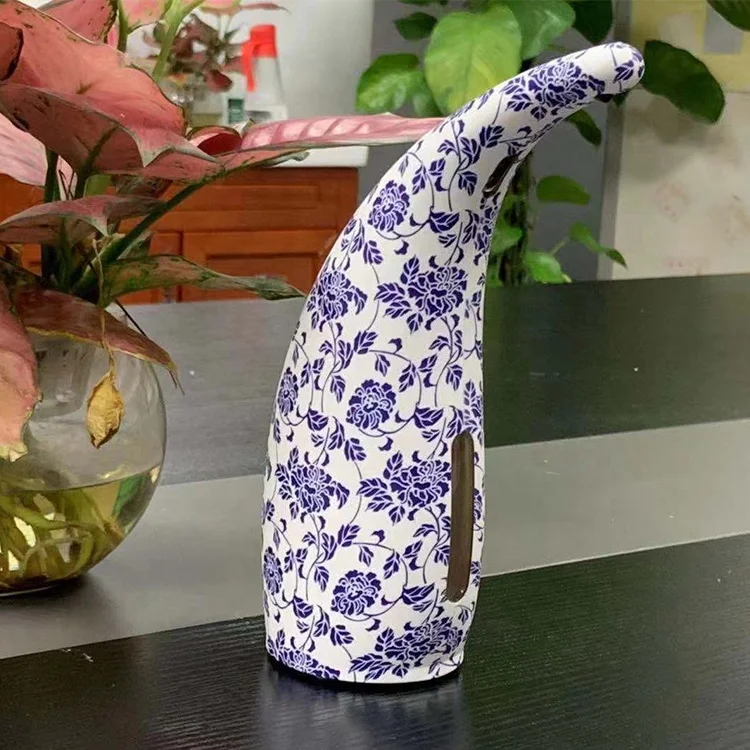 2019 luxury hotel kitchen automatic intelligent touchless liquid soap dispenser plastic auto liquid hand soap dispenser