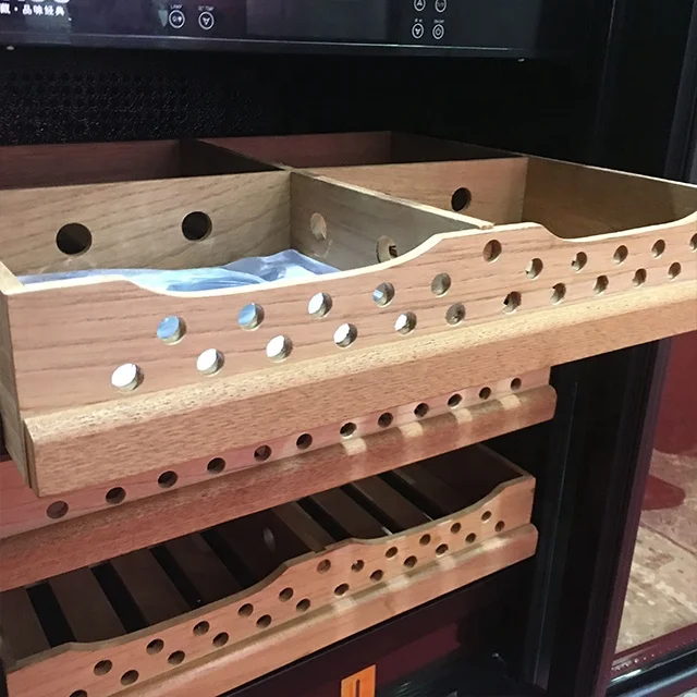 230L Cigar Constant Humidity Temperature Controlled Cigar Cooler Cabinets  Humidor For 800 Cigars