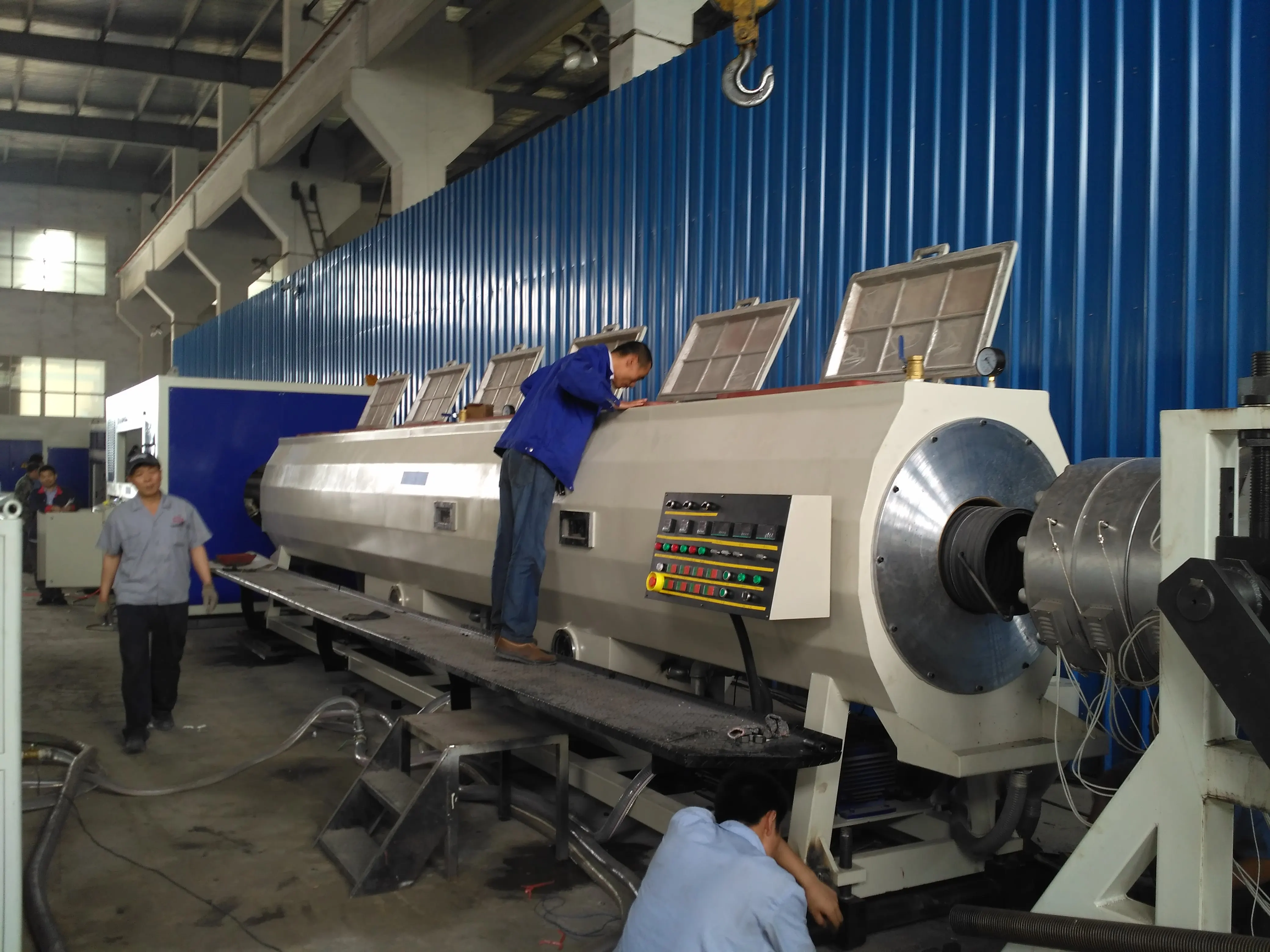 Discharge 20mm-110mm pvc pipes making machine architectural water supply pvc pipe manufacturing machines