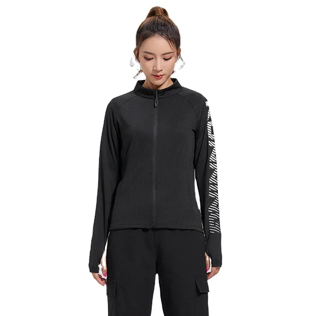 
2021 Hot newest products Wholesale Fitness Wear with outdoor activity light jacket for men Running Women Sports Jacket 