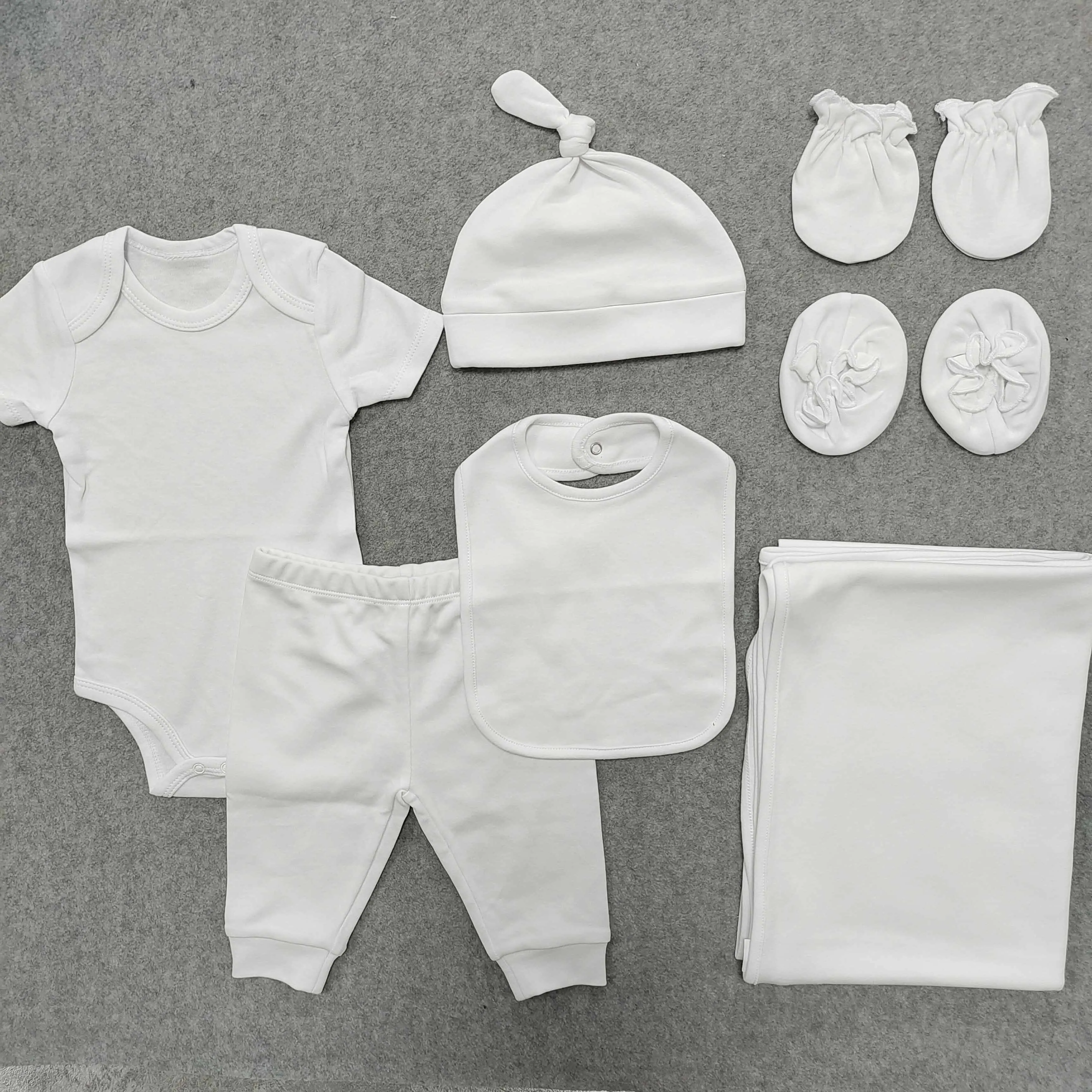 7 Pieces Newborn Baby clothing Set Blank Gift Baby Romper+Pant+Hat+Bib+Mittens+Socks+Blanket Clothes Muslin Infant Plain