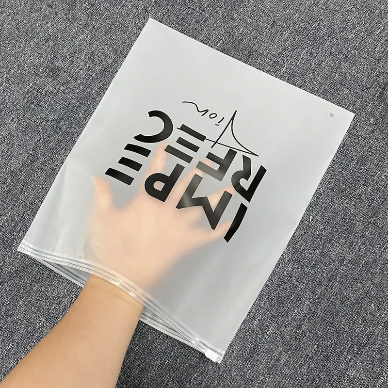 Low moq Waterproof and Dust reusable proof Custom Personalized with you logo frosted zipper bags for clothes
