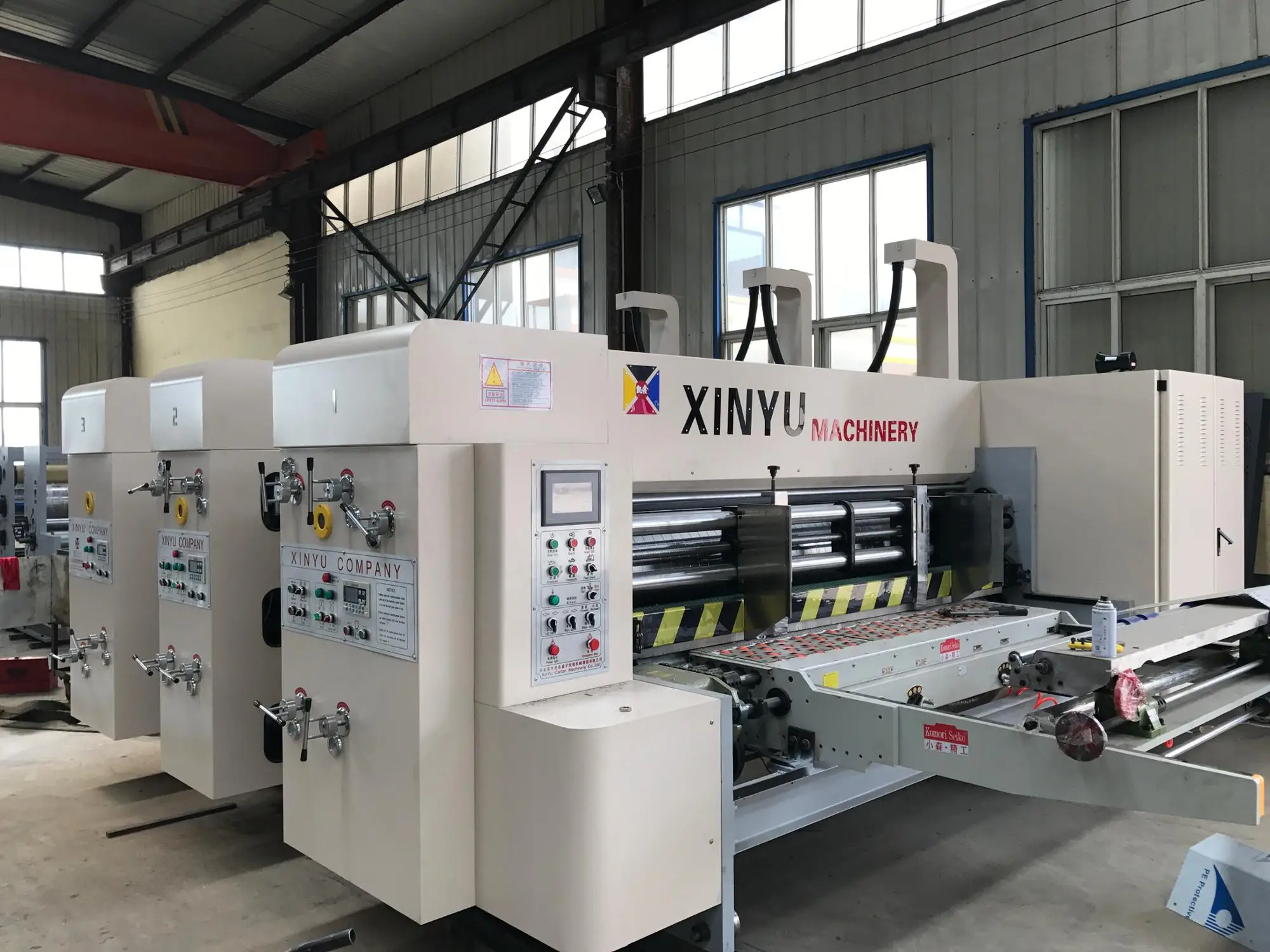
SYKM 950/SYKM4212 HIGH SPEED FLEXO PRINTING &SLOTTING & ROTARY DIE-DIE-CUTTING MACHINE(LEAD EDGE FEEDING) 