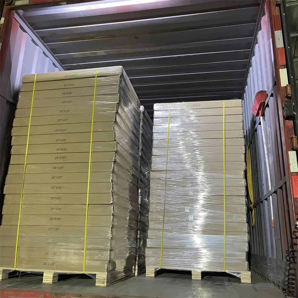 New elegance wall-mounted lighted mirrors 600 x 800mm illuminated supermarket led toilet wall mirror