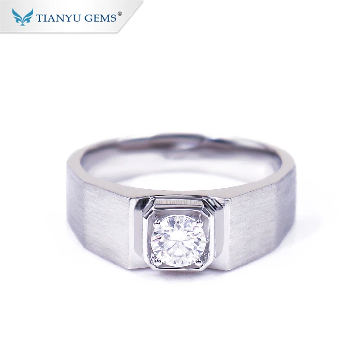 Tianyu gems hot sale design white gold ring 0.5ct moissanite diamonds white gold ring for men